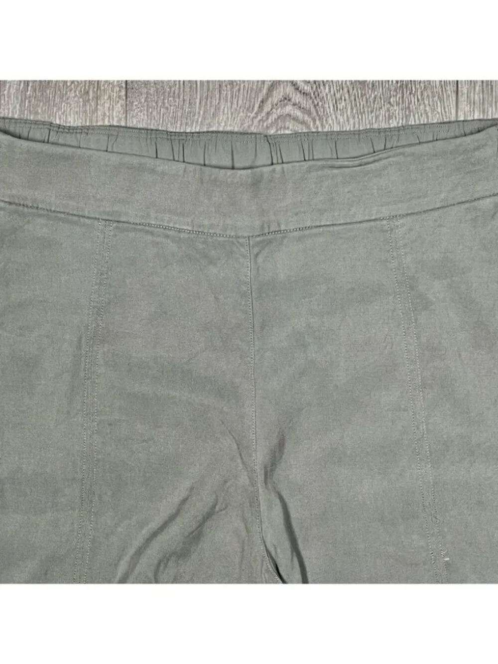 Lululemon Metropolis Maven Green Crop Cargo Wide Leg Pants - Women Size 6
